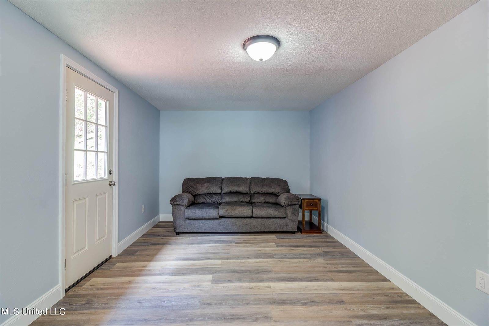 2100 Pamela Drive, Gautier, MS 39553