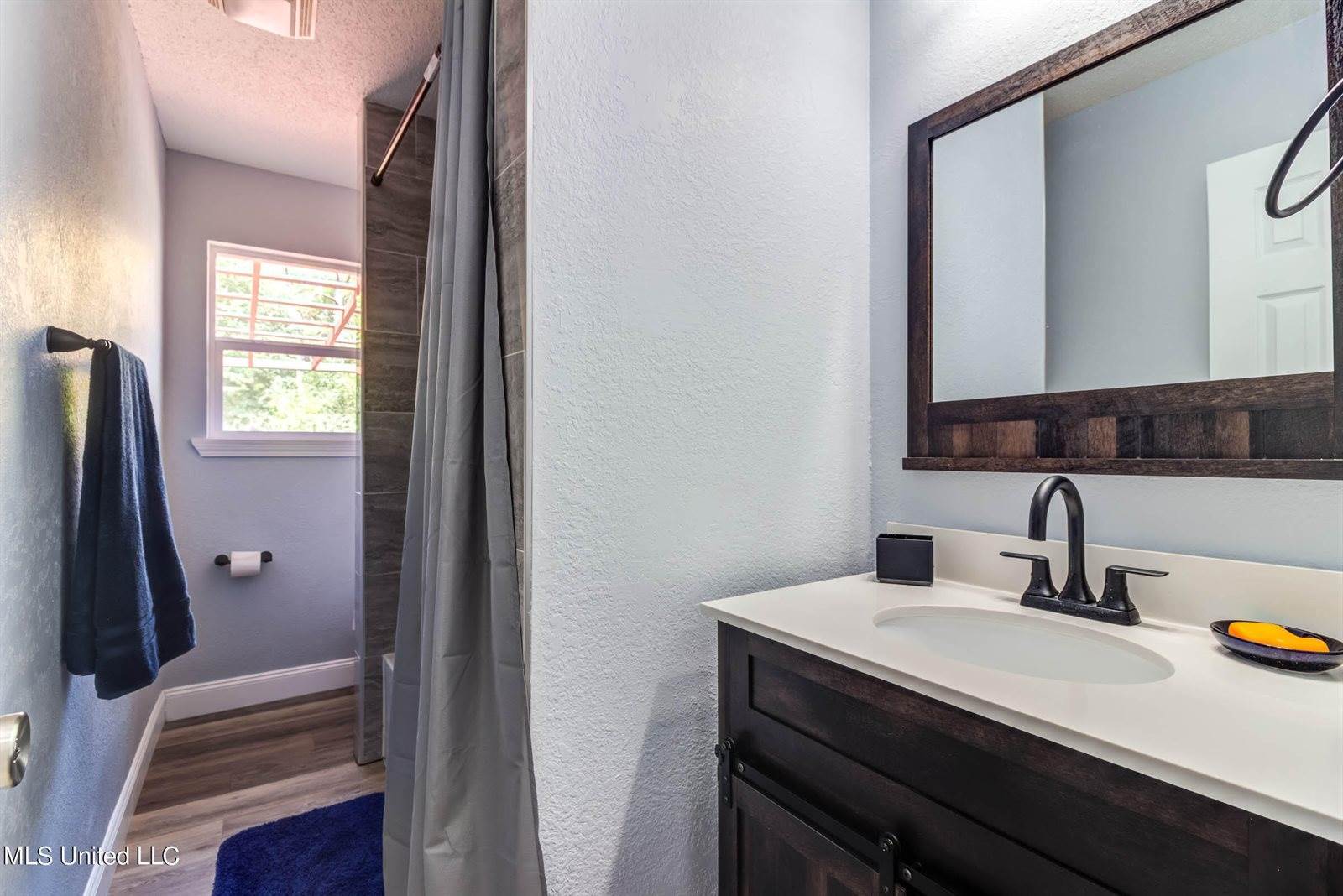 2100 Pamela Drive, Gautier, MS 39553