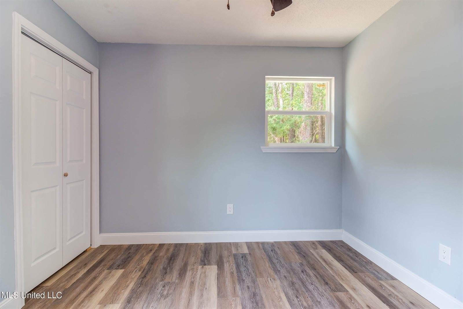 2100 Pamela Drive, Gautier, MS 39553