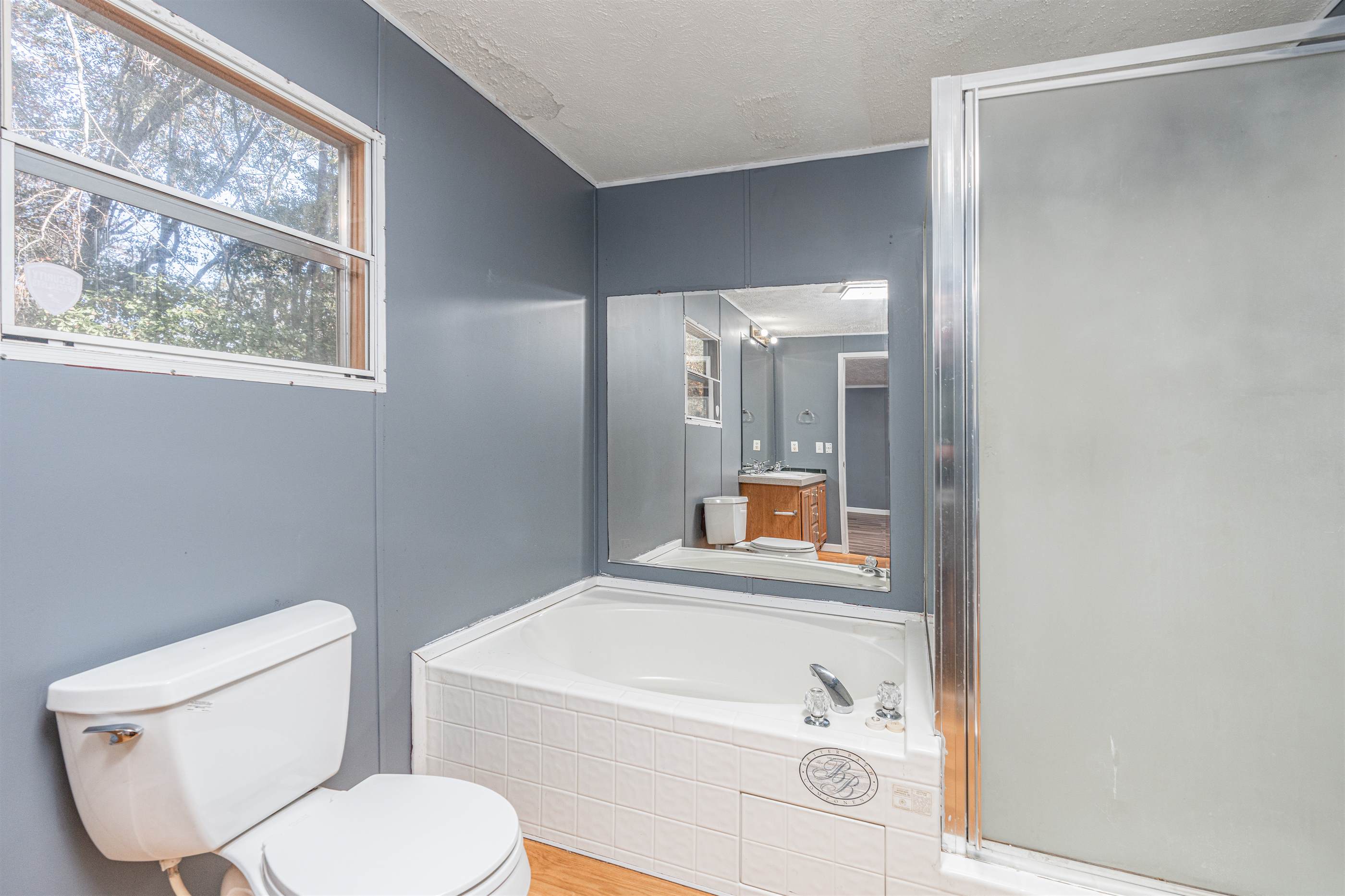 626 Old Barnwell, West Columbia, SC 29170