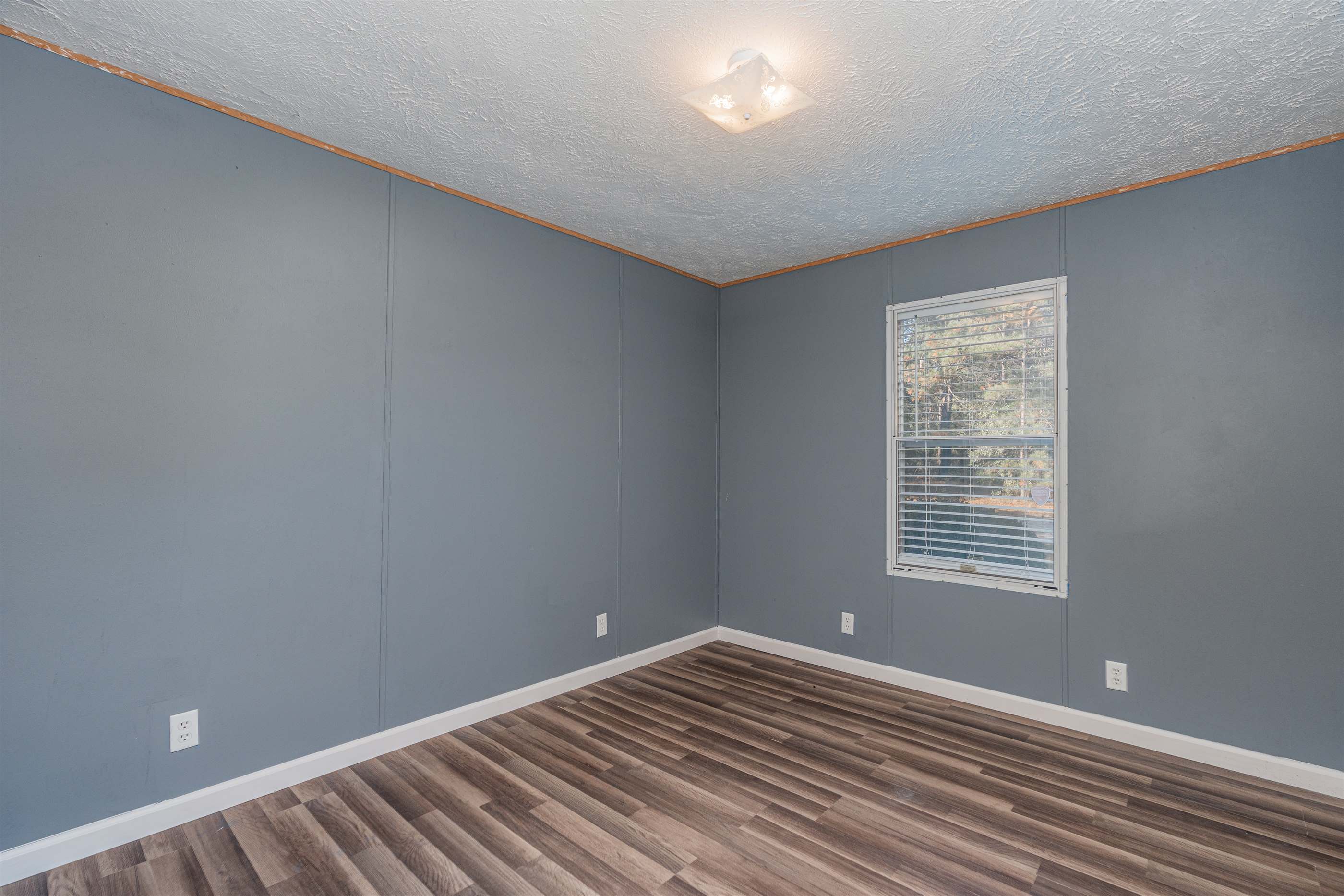 626 Old Barnwell, West Columbia, SC 29170