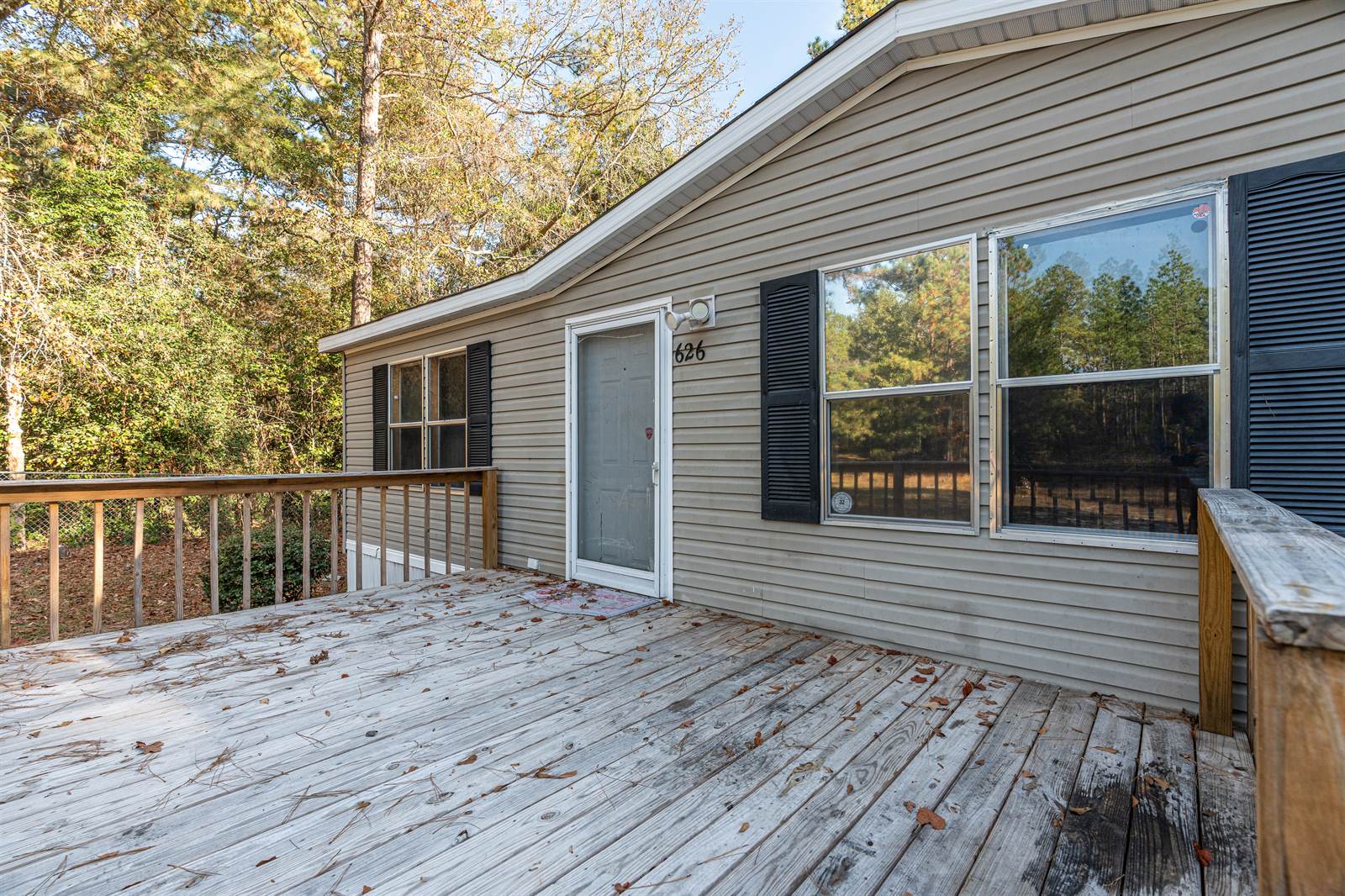 626 Old Barnwell, West Columbia, SC 29170