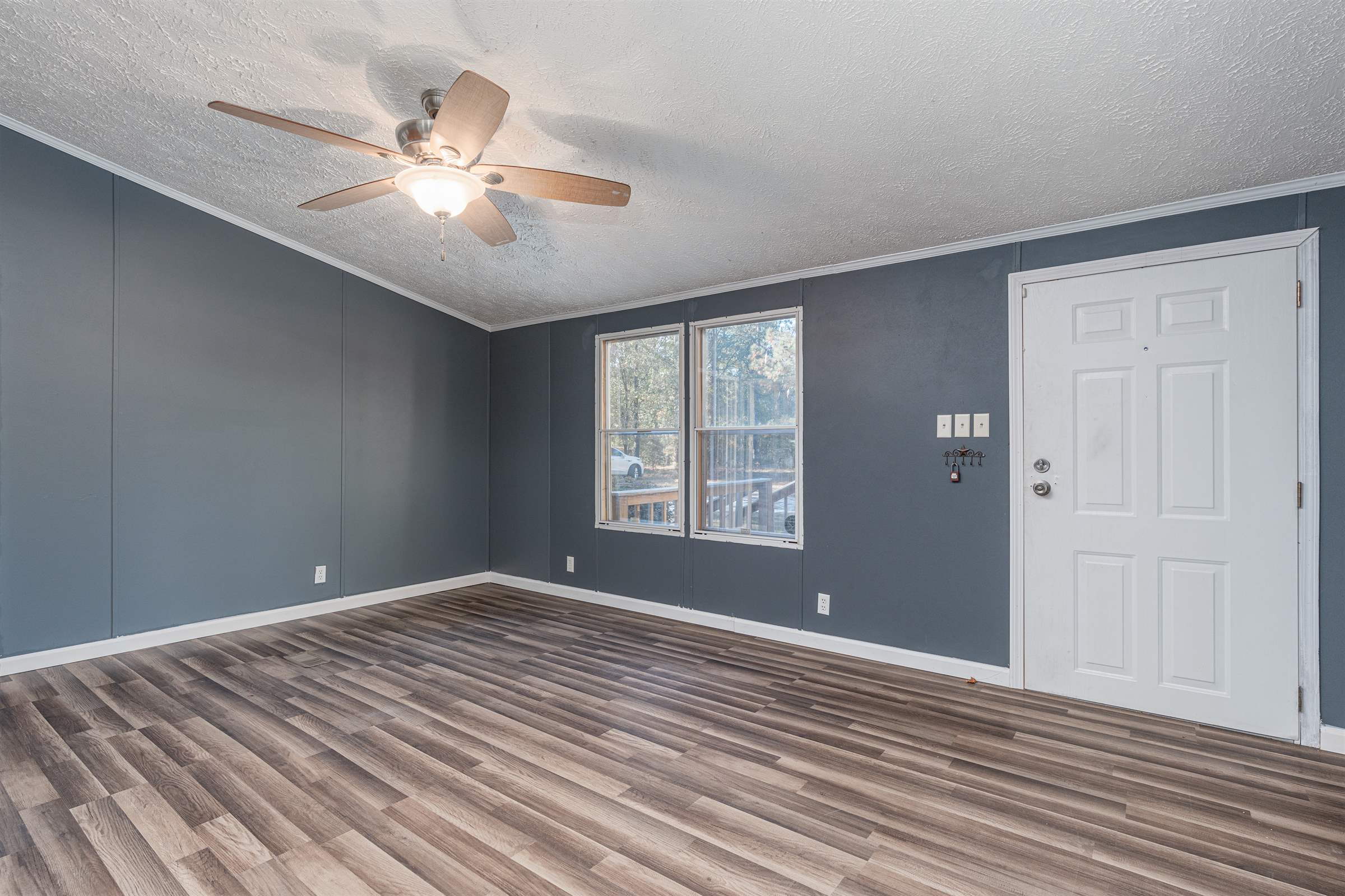 626 Old Barnwell, West Columbia, SC 29170