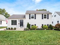 212 Deerfield Road, Columbus, OH 43228