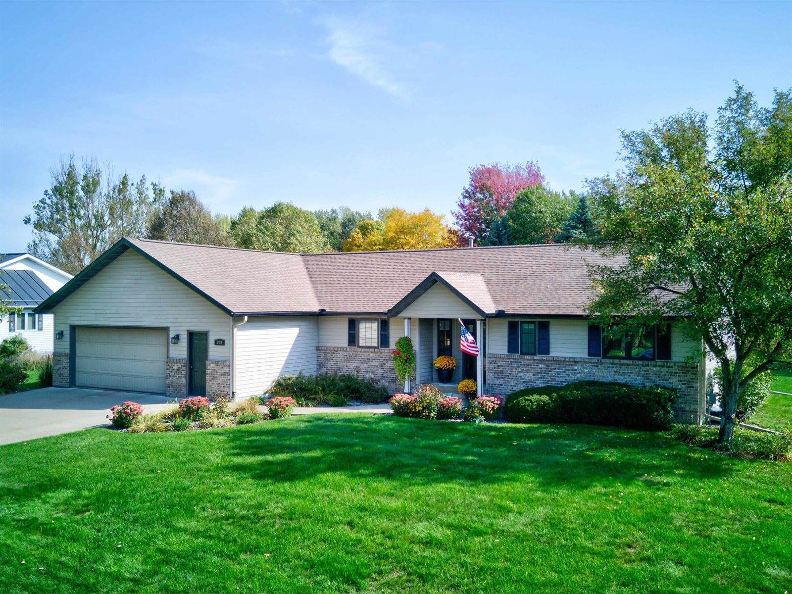 209 Larch Avenue, Marshfield, WI 54449