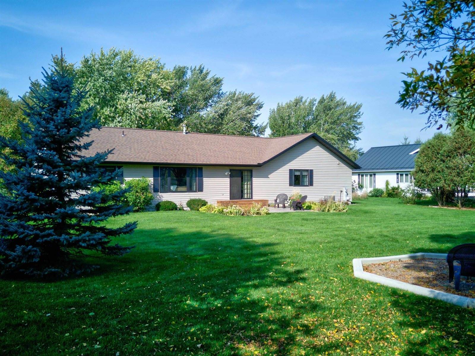 209 Larch Avenue, Marshfield, WI 54449