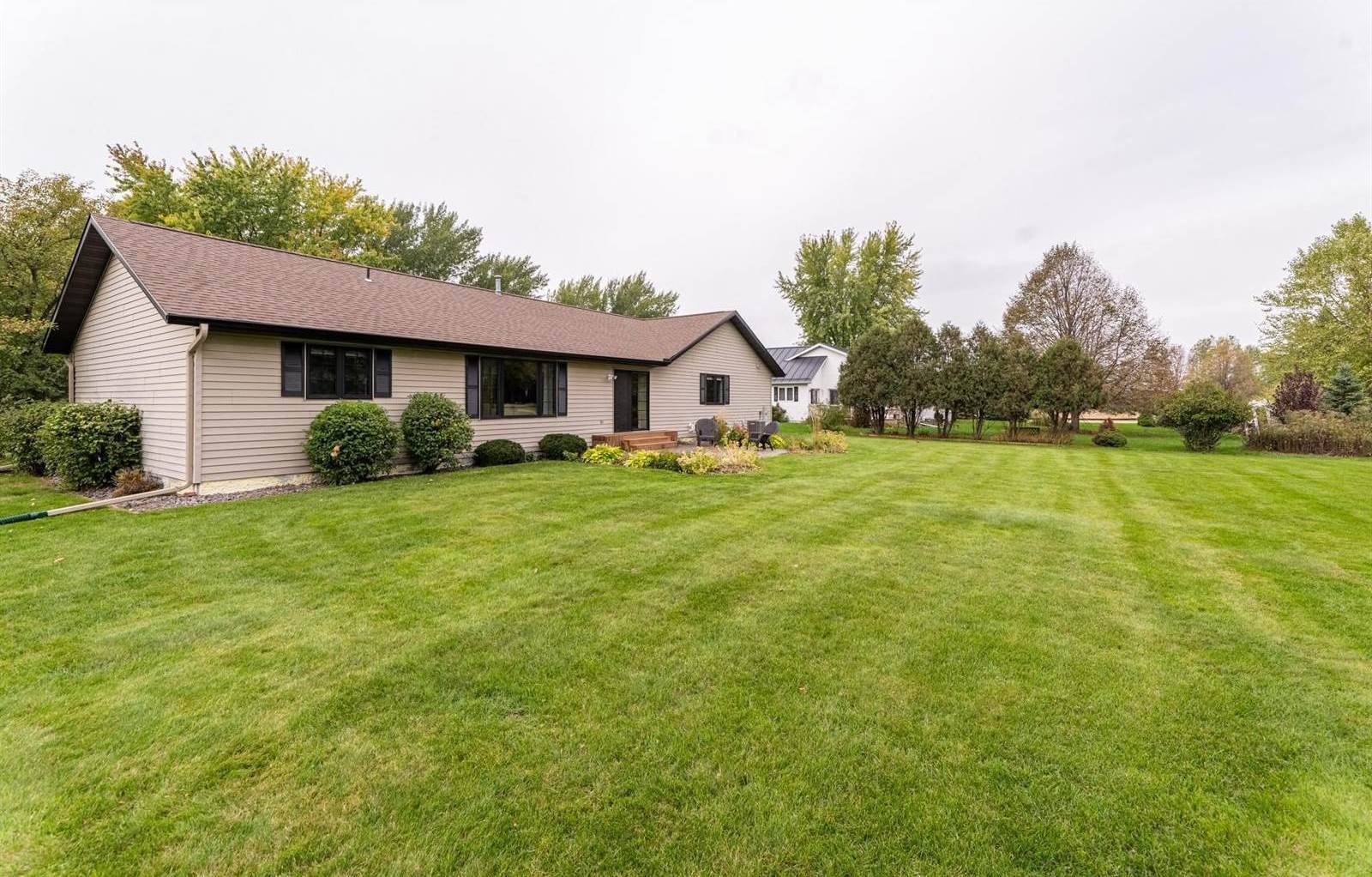 209 Larch Avenue, Marshfield, WI 54449