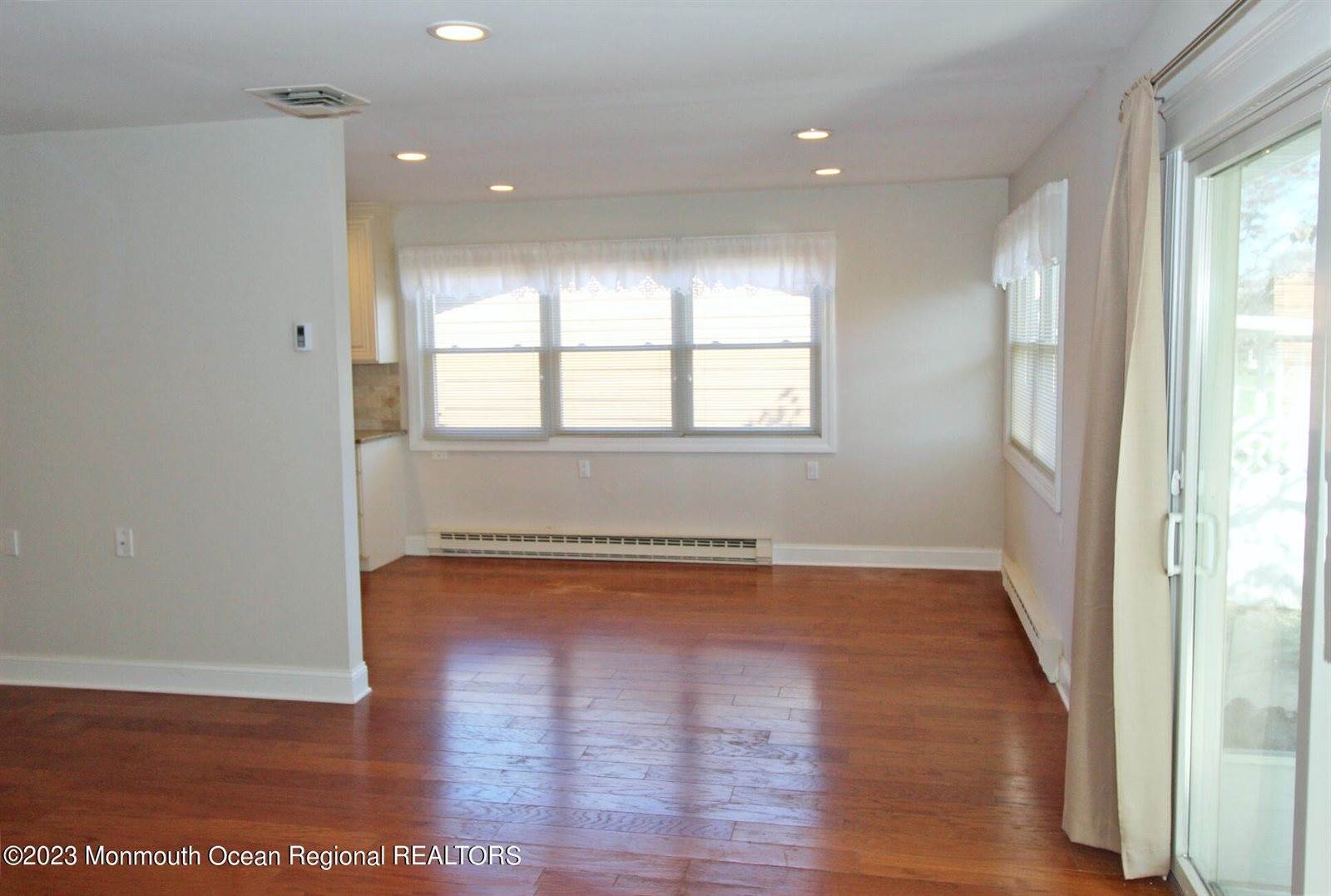 37 Tony Court, Brick, NJ 08724