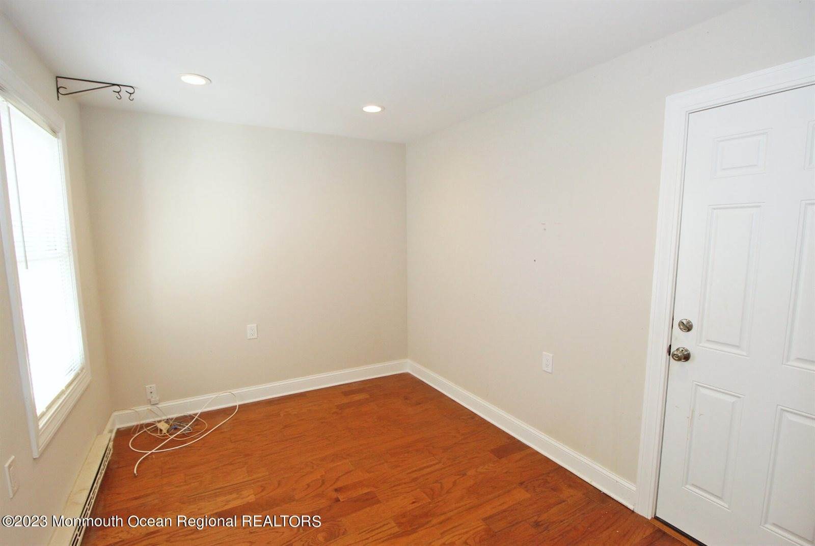 37 Tony Court, Brick, NJ 08724