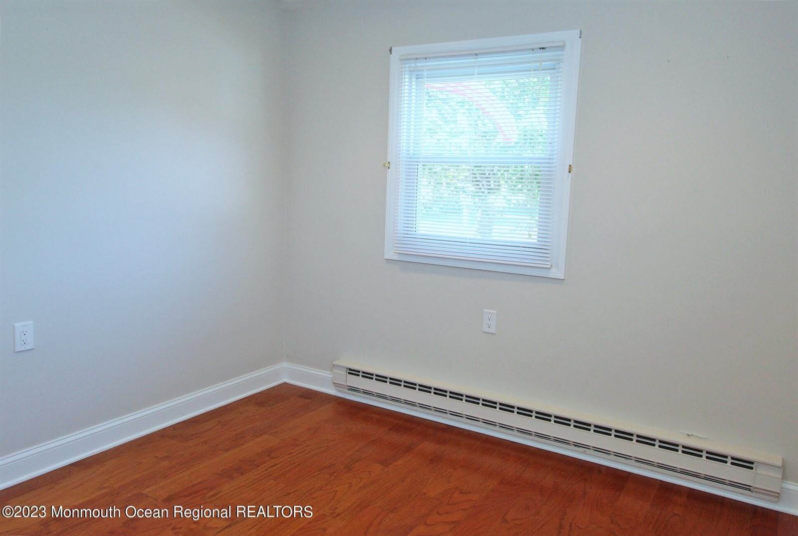 37 Tony Court, Brick, NJ 08724