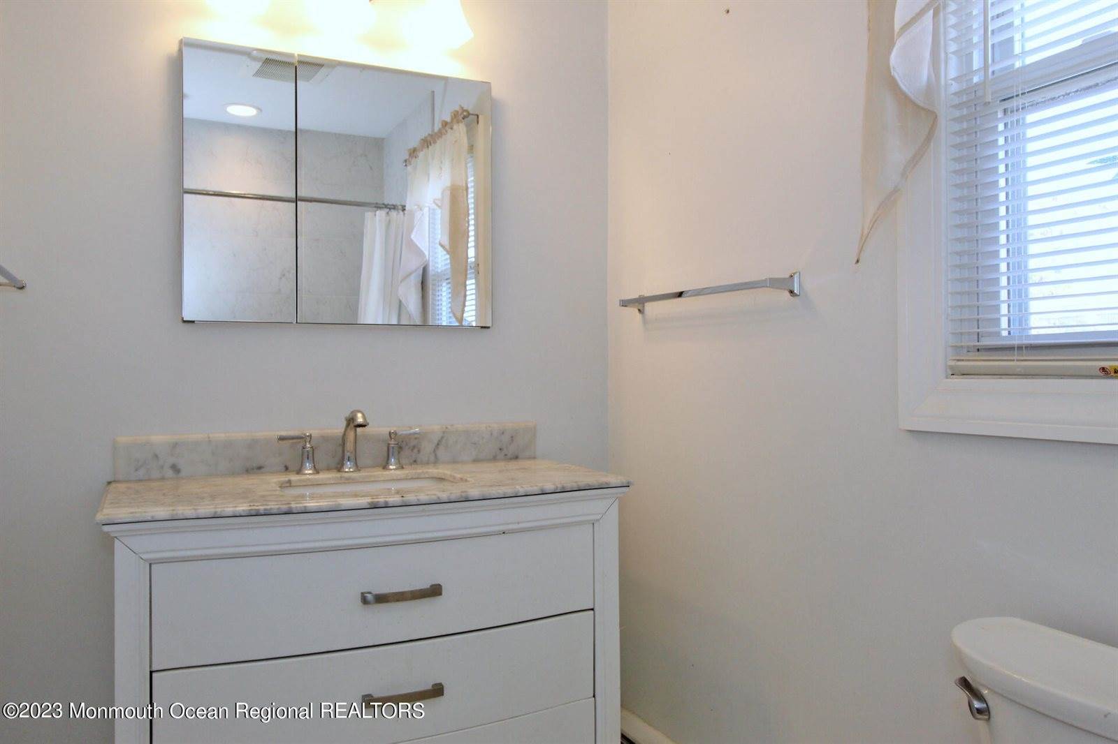 37 Tony Court, Brick, NJ 08724