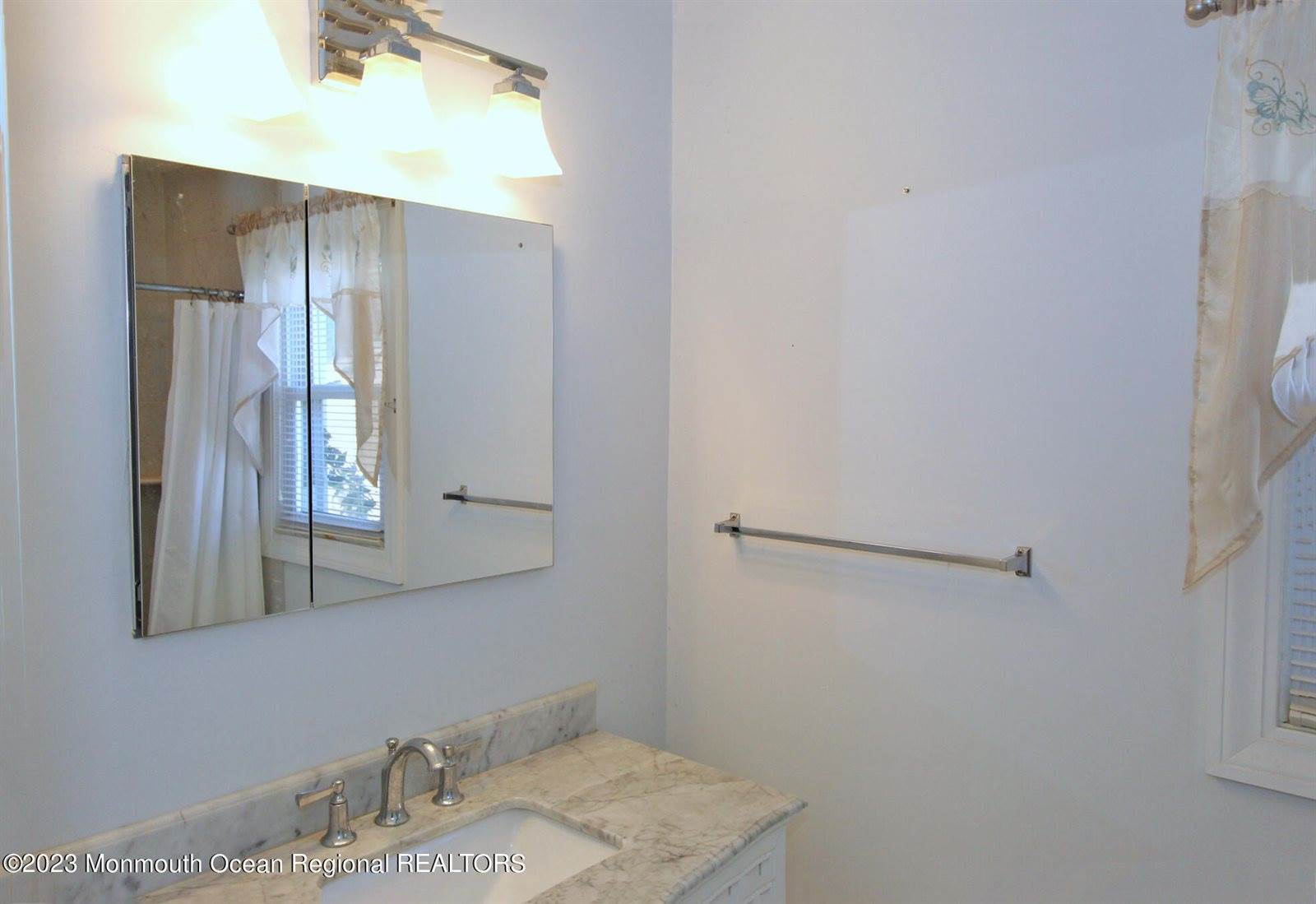 37 Tony Court, Brick, NJ 08724