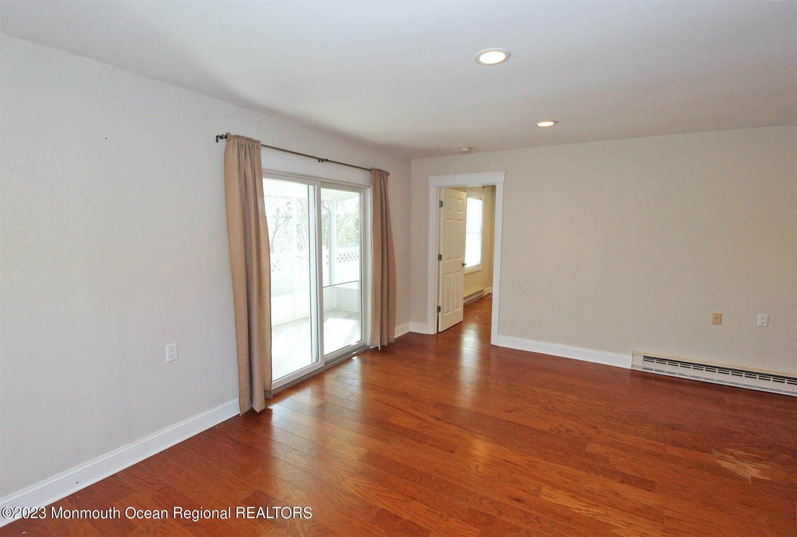 37 Tony Court, Brick, NJ 08724