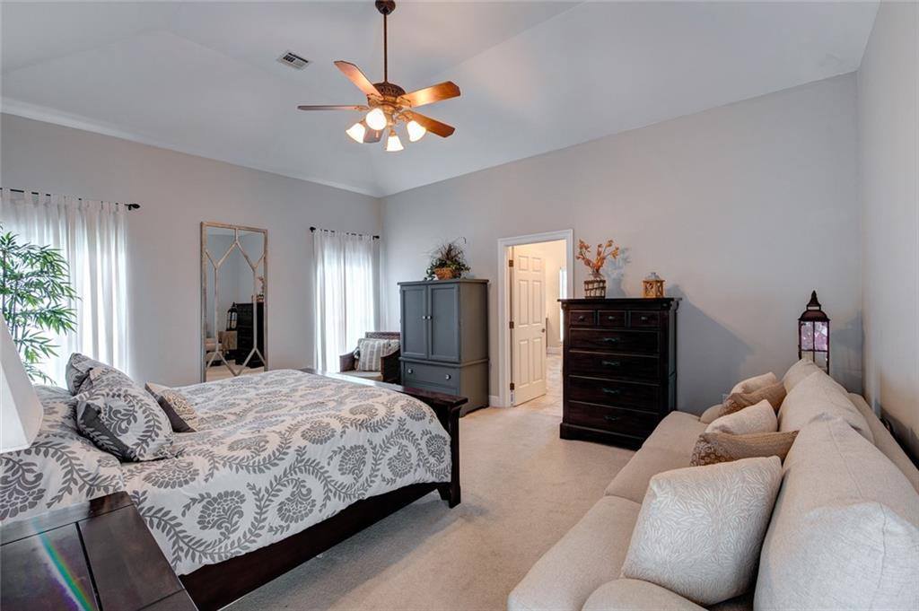 385 Pencarrow Circle, Madisonville, LA 70447