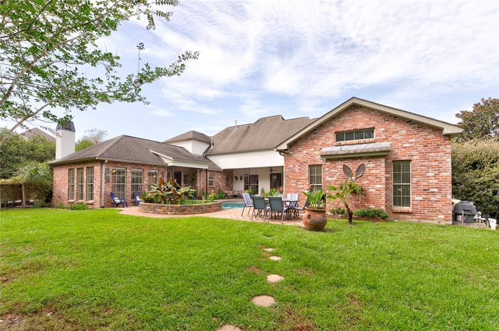 385 Pencarrow Circle, Madisonville, LA 70447