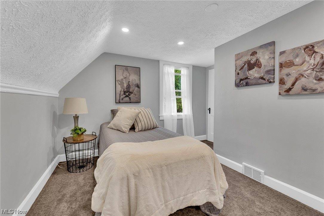 43 McArthur Drive, Boardman, OH 44512