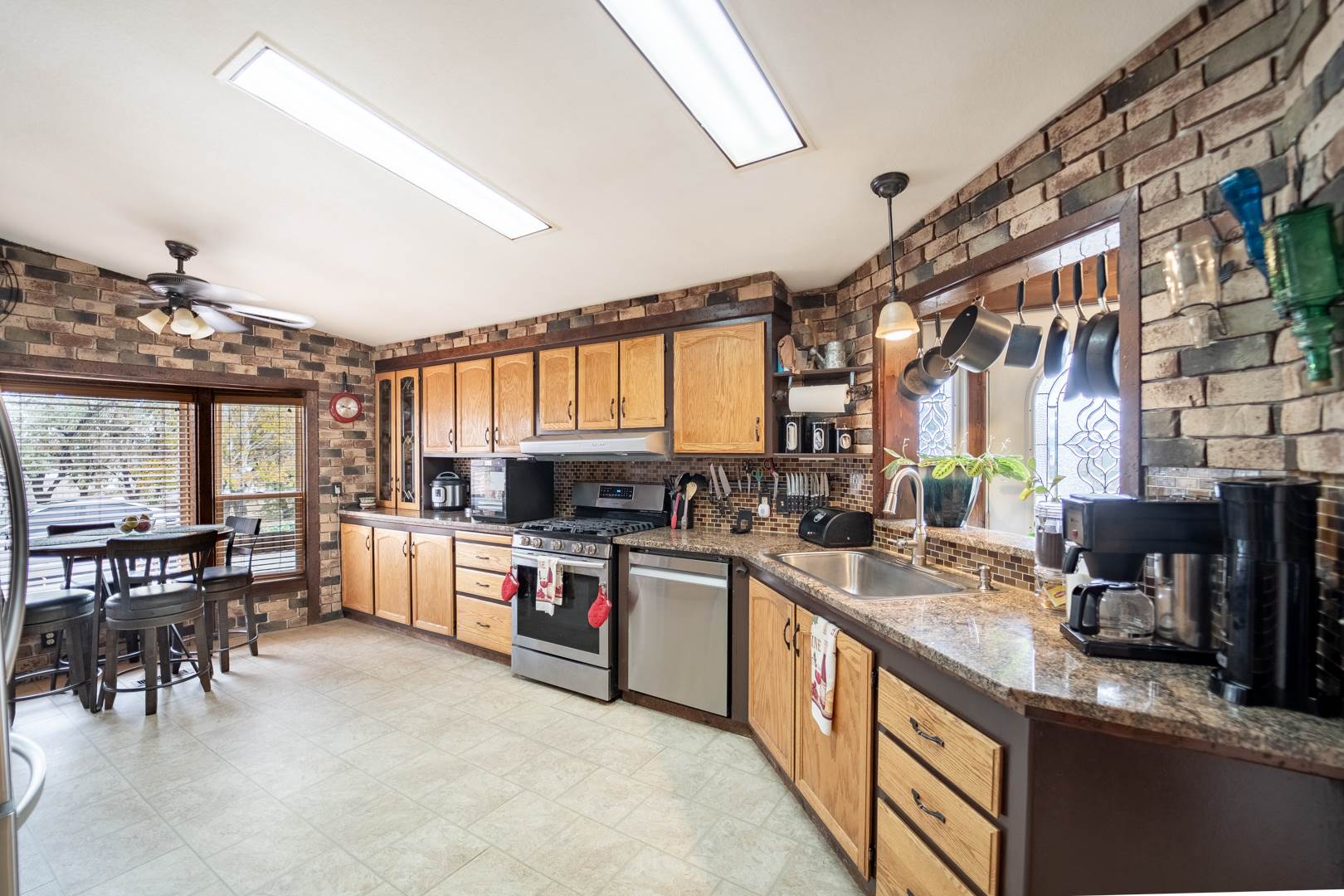 413 Westcliff Drive, Spring Creek, NV 89815