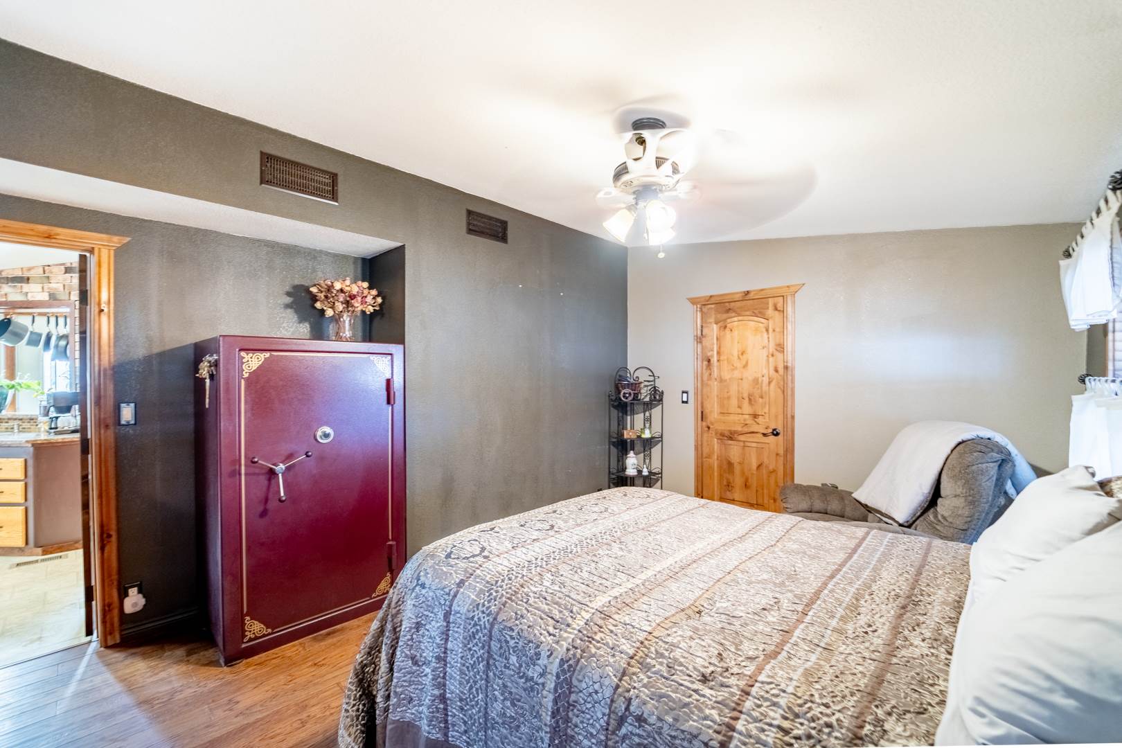 413 Westcliff Drive, Spring Creek, NV 89815