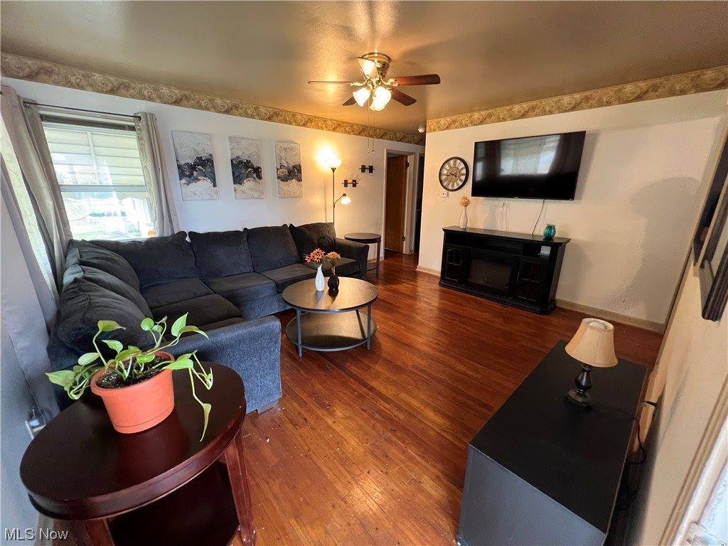 269 South Bon Air Avenue, Youngstown, OH 44509