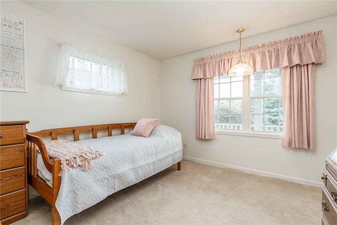 19 Winter Rdg Ridge, Ogden, NY 14559