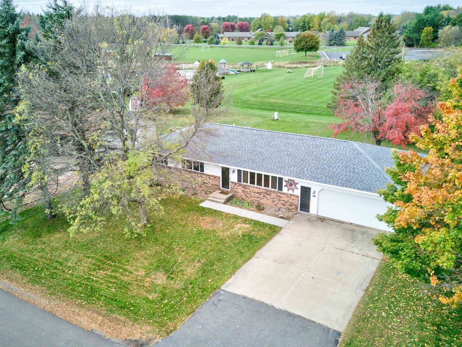 2612 S Felker Avenue, Marshfield, WI 54449