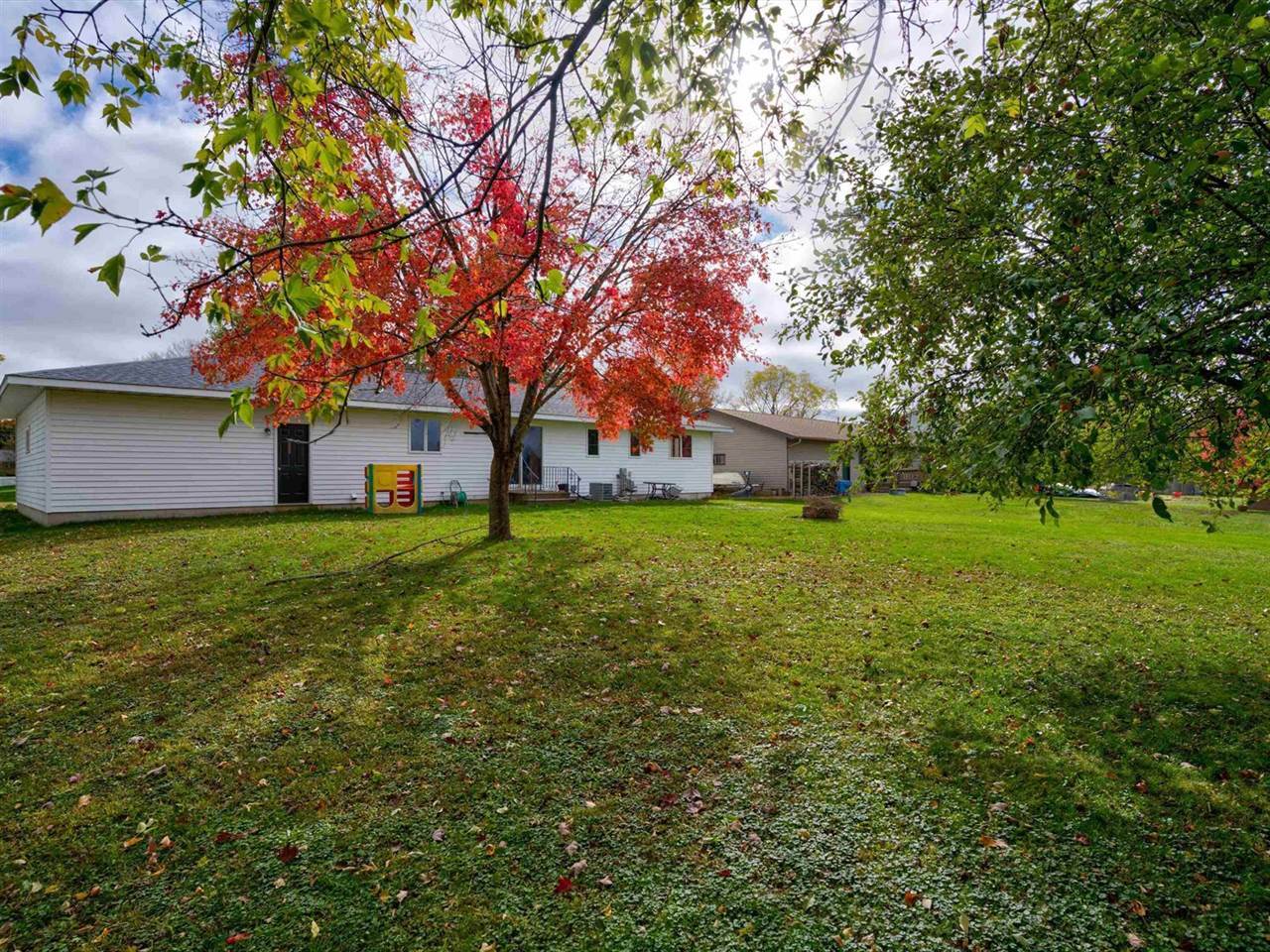 2612 S Felker Avenue, Marshfield, WI 54449