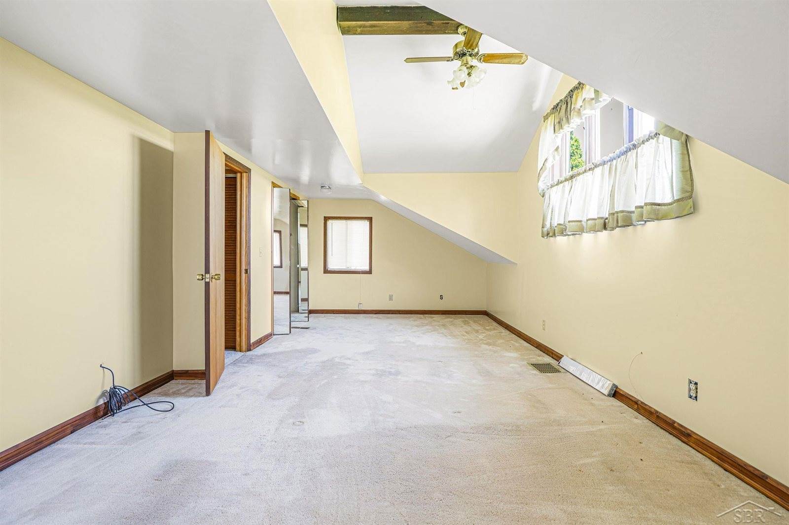 5120 East Road, Saginaw, MI 48601