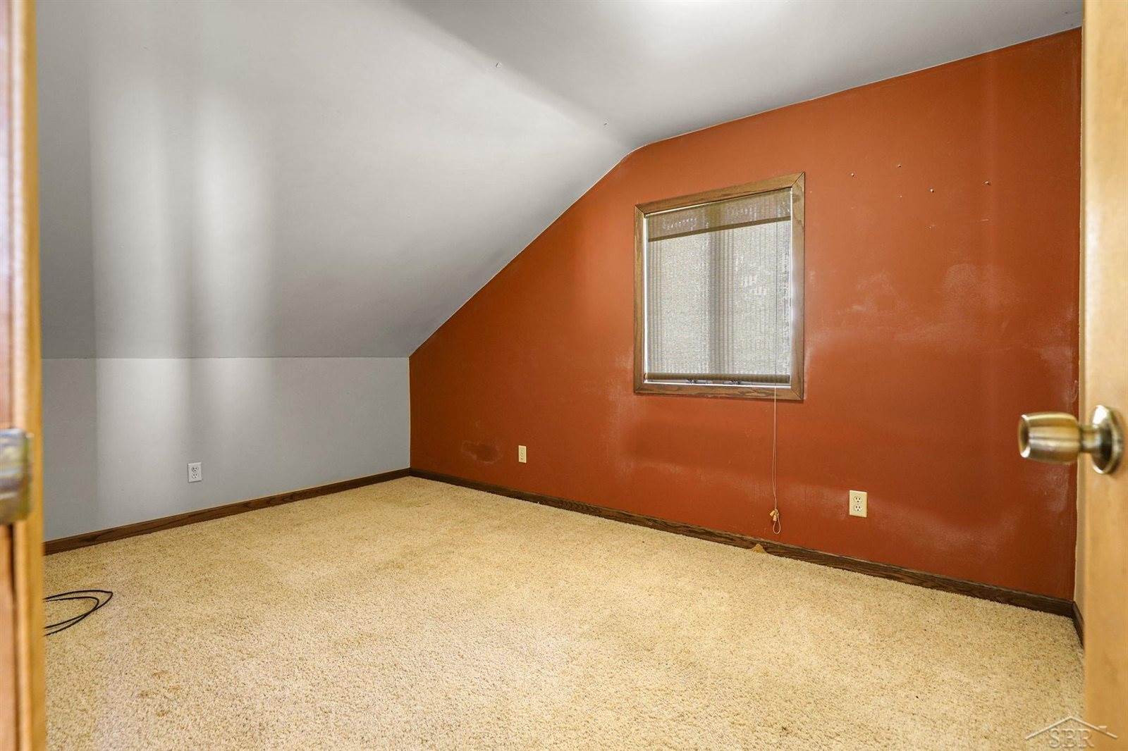 5120 East Road, Saginaw, MI 48601