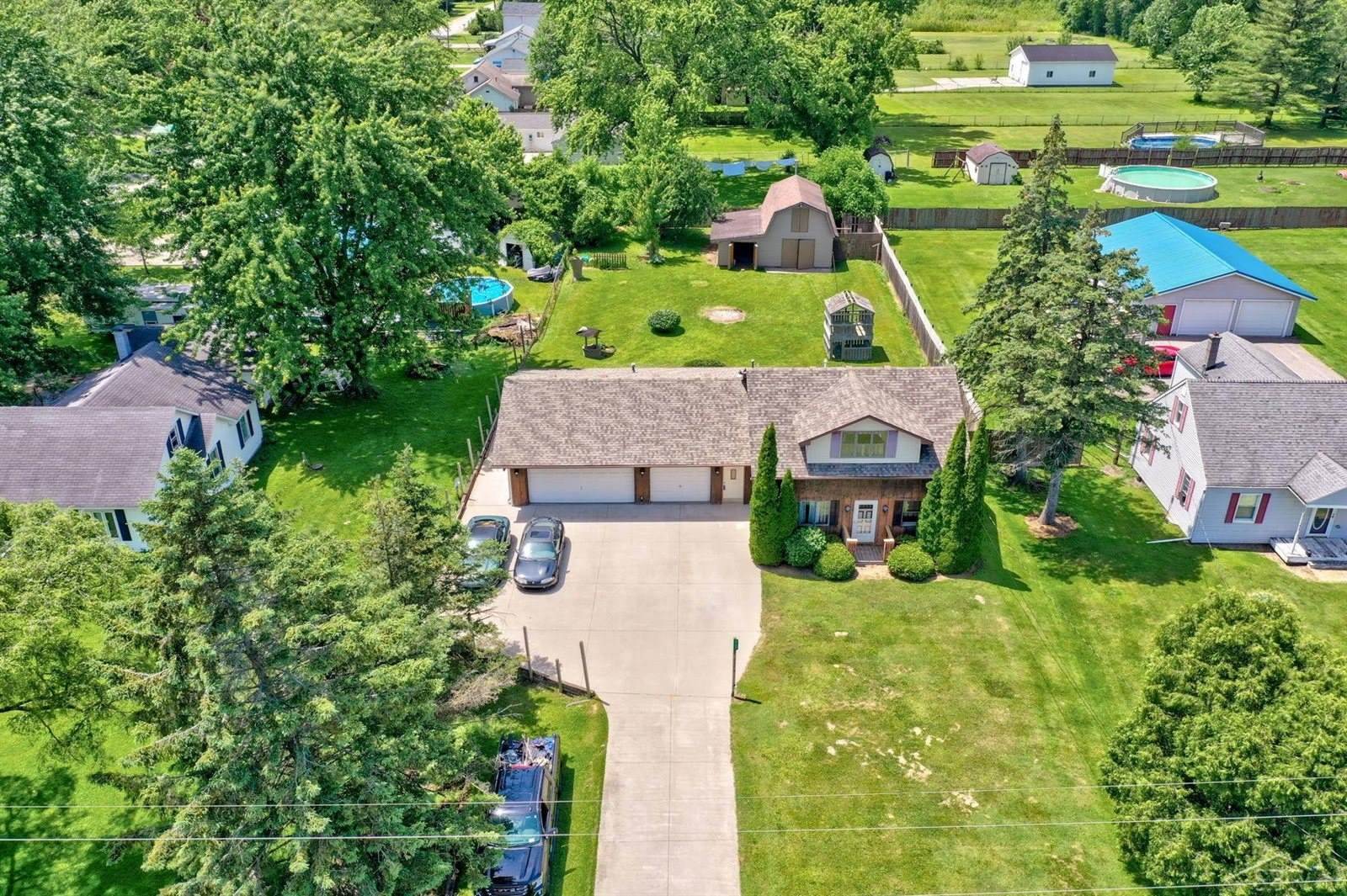 5120 East Road, Saginaw, MI 48601