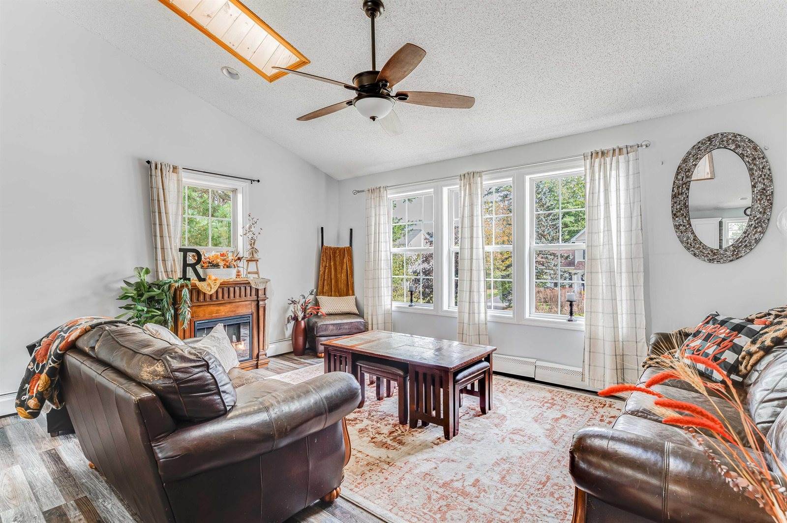 57 Gettysburg Avenue, Brewer, ME 04412