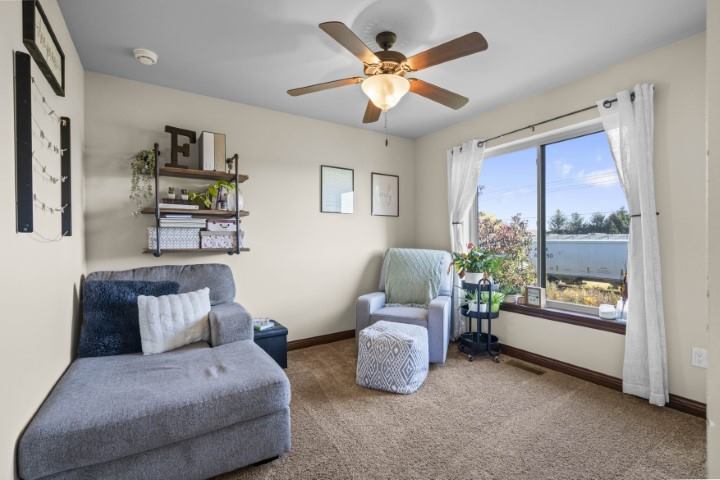 1440 Marilyn Dr, North Liberty, IA 52317