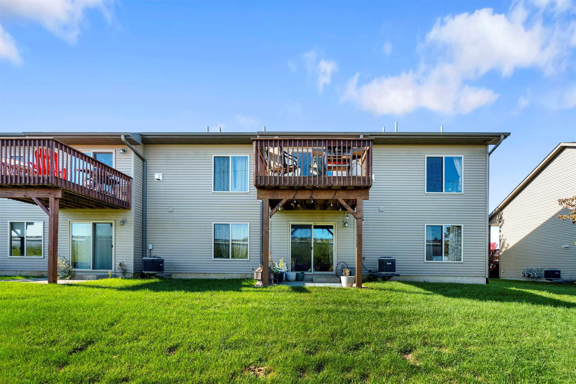 1440 Marilyn Dr, North Liberty, IA 52317