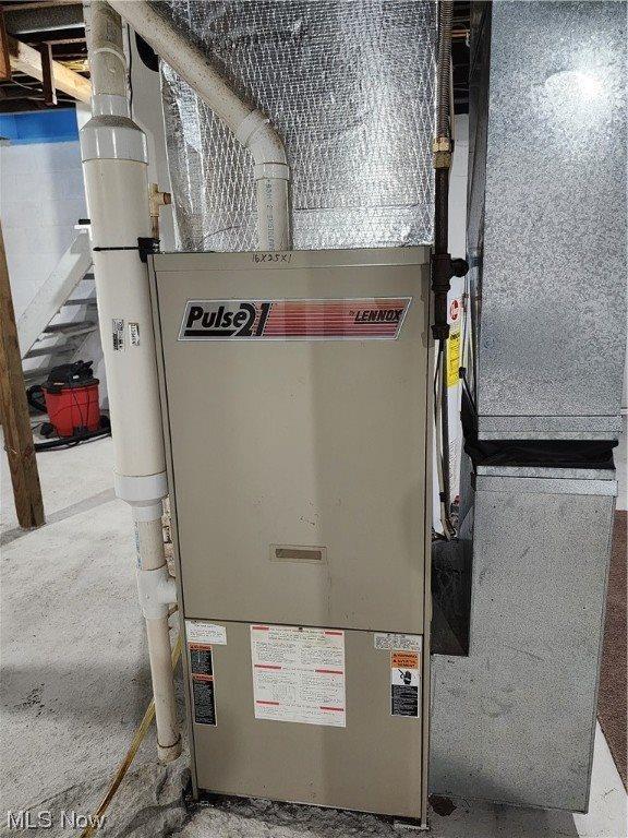 221 East State Street, Newcomerstown, OH 43832