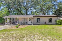 429 Edge Avenue, Valparaiso, FL 32580