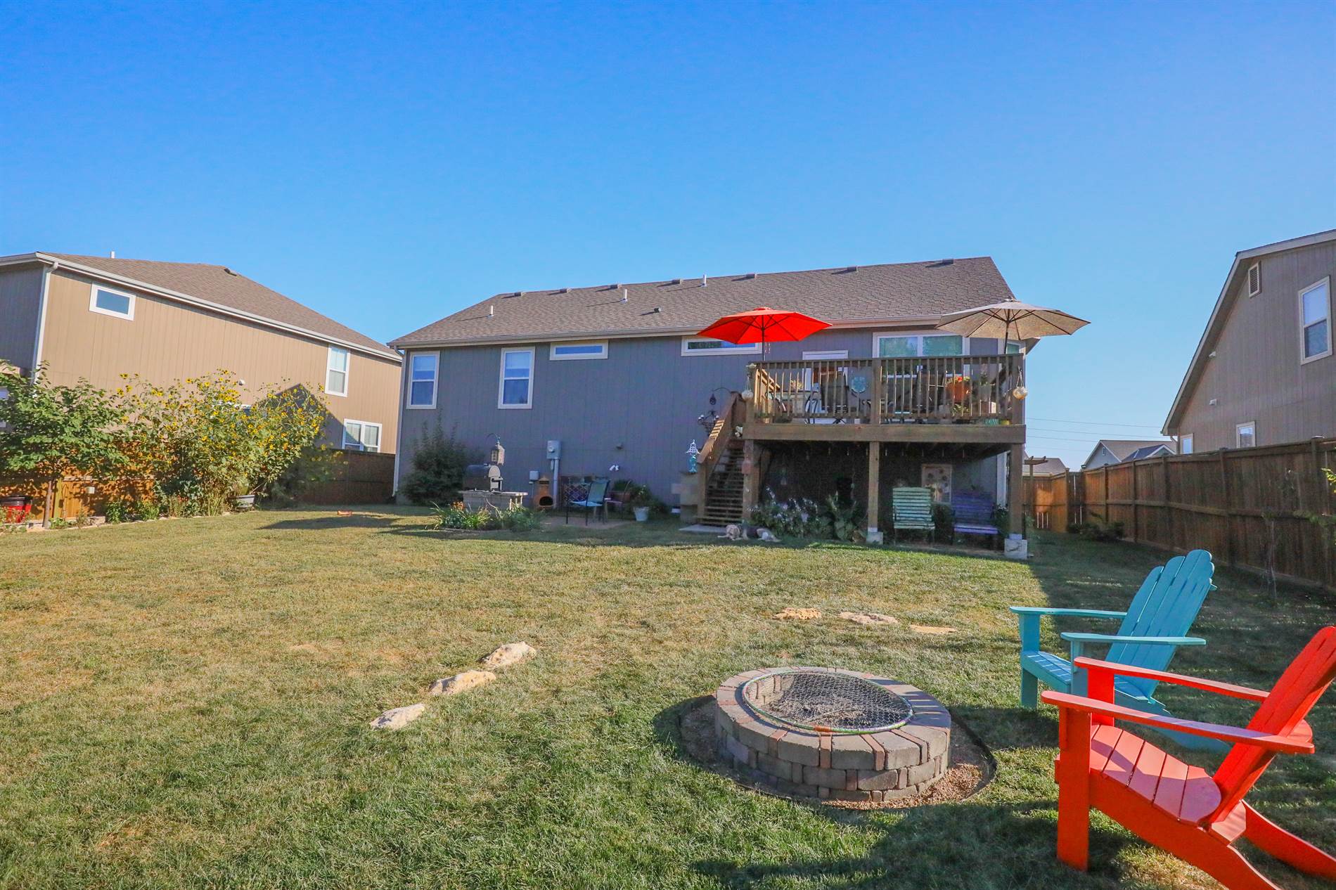 3608 Prairie Clover CT, Lawrence, KS 66049