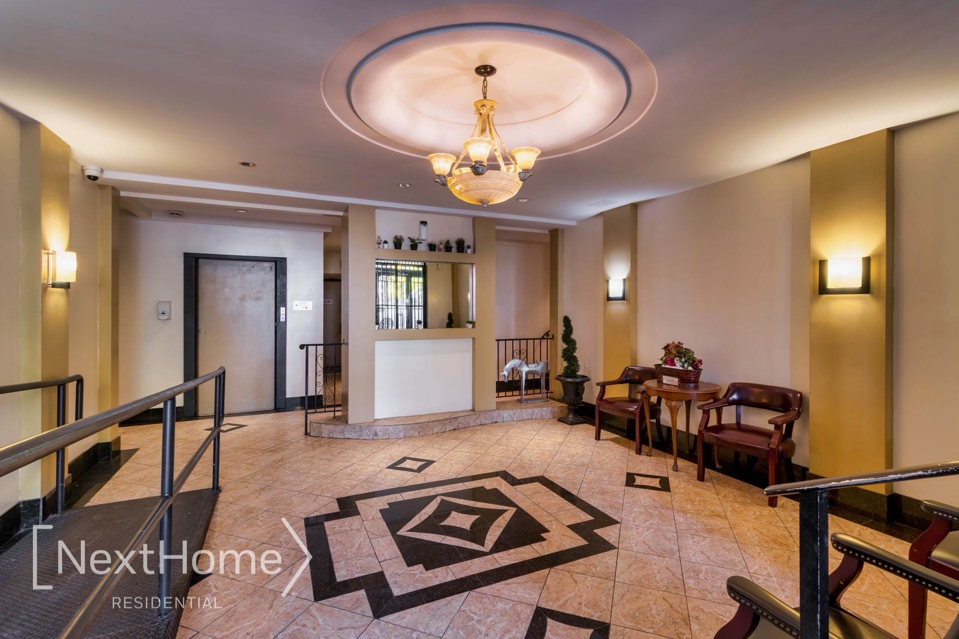 142-20 84th Drive, Briarwood, NY 11435