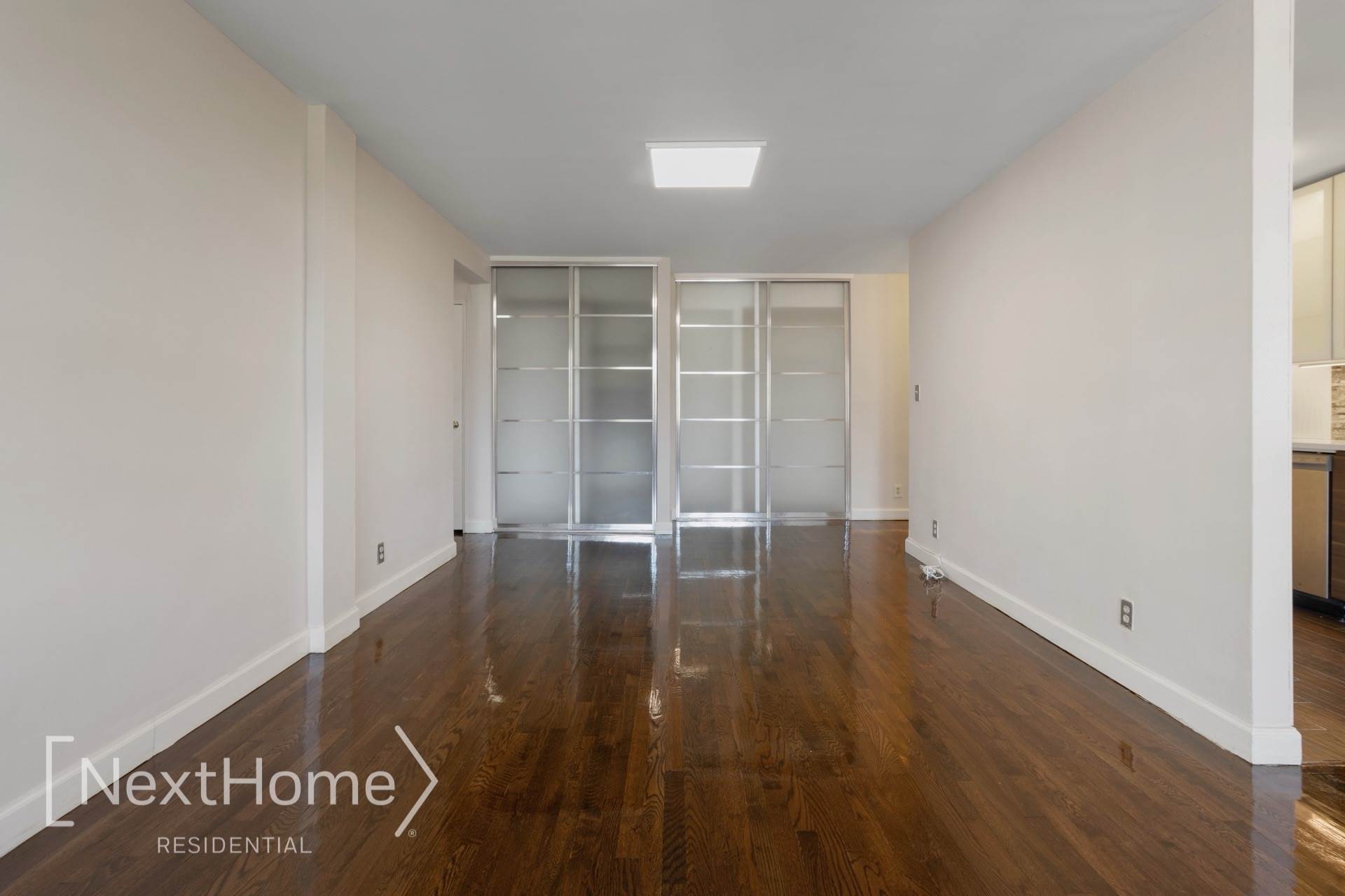 142-20 84th Drive, Briarwood, NY 11435