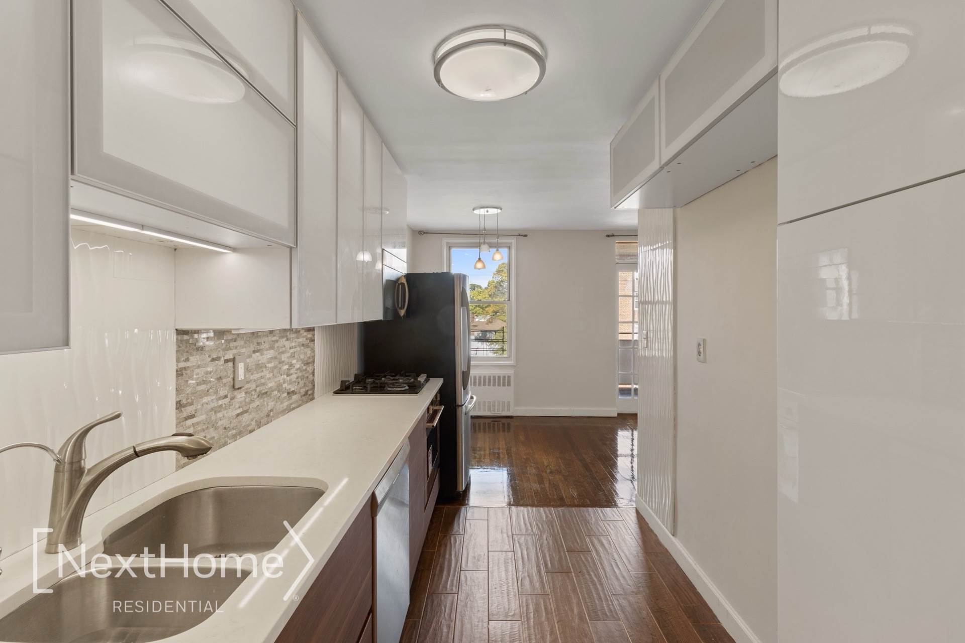 142-20 84th Drive, Briarwood, NY 11435