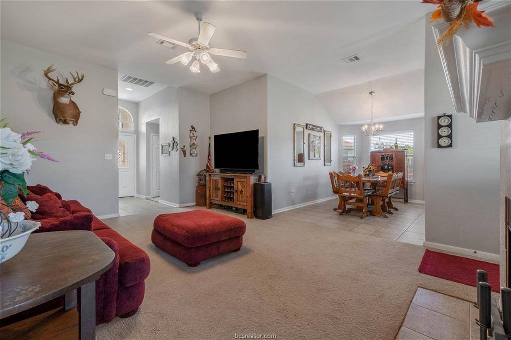 5104 Sagewood Drive, College Station, TX 77845