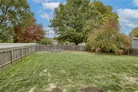 608 SE Pendleton Drive, Lee's Summit, MO 64063