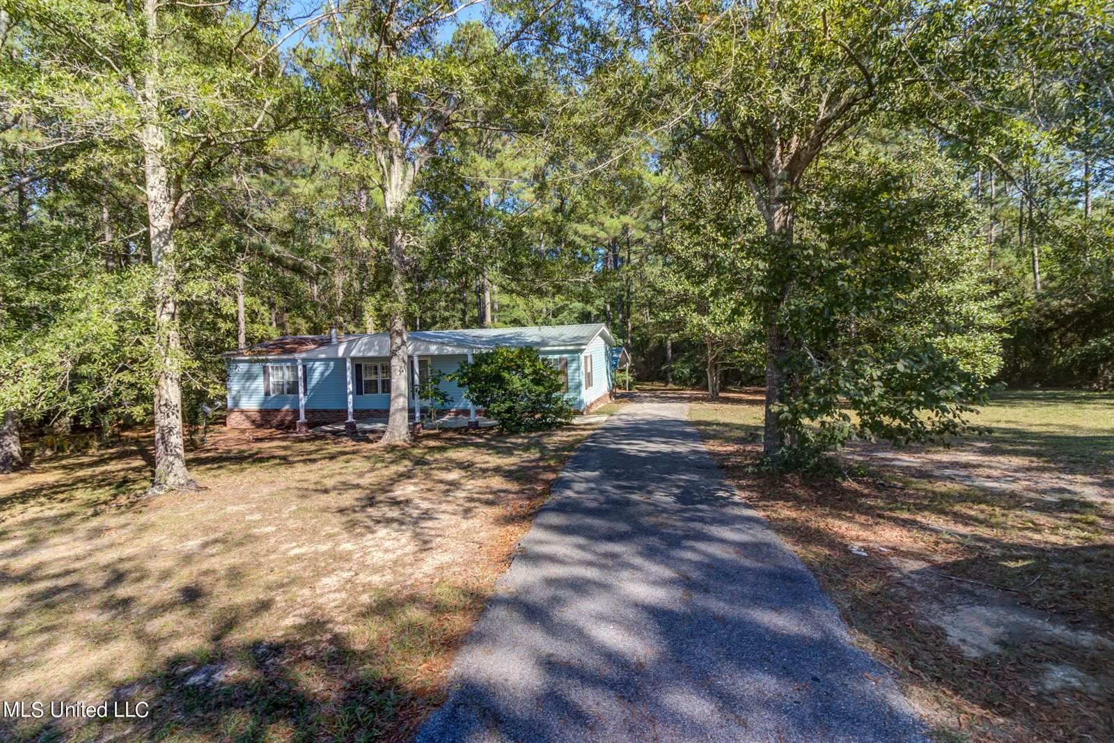 1226 Highway 49, Perkinston, MS 39573