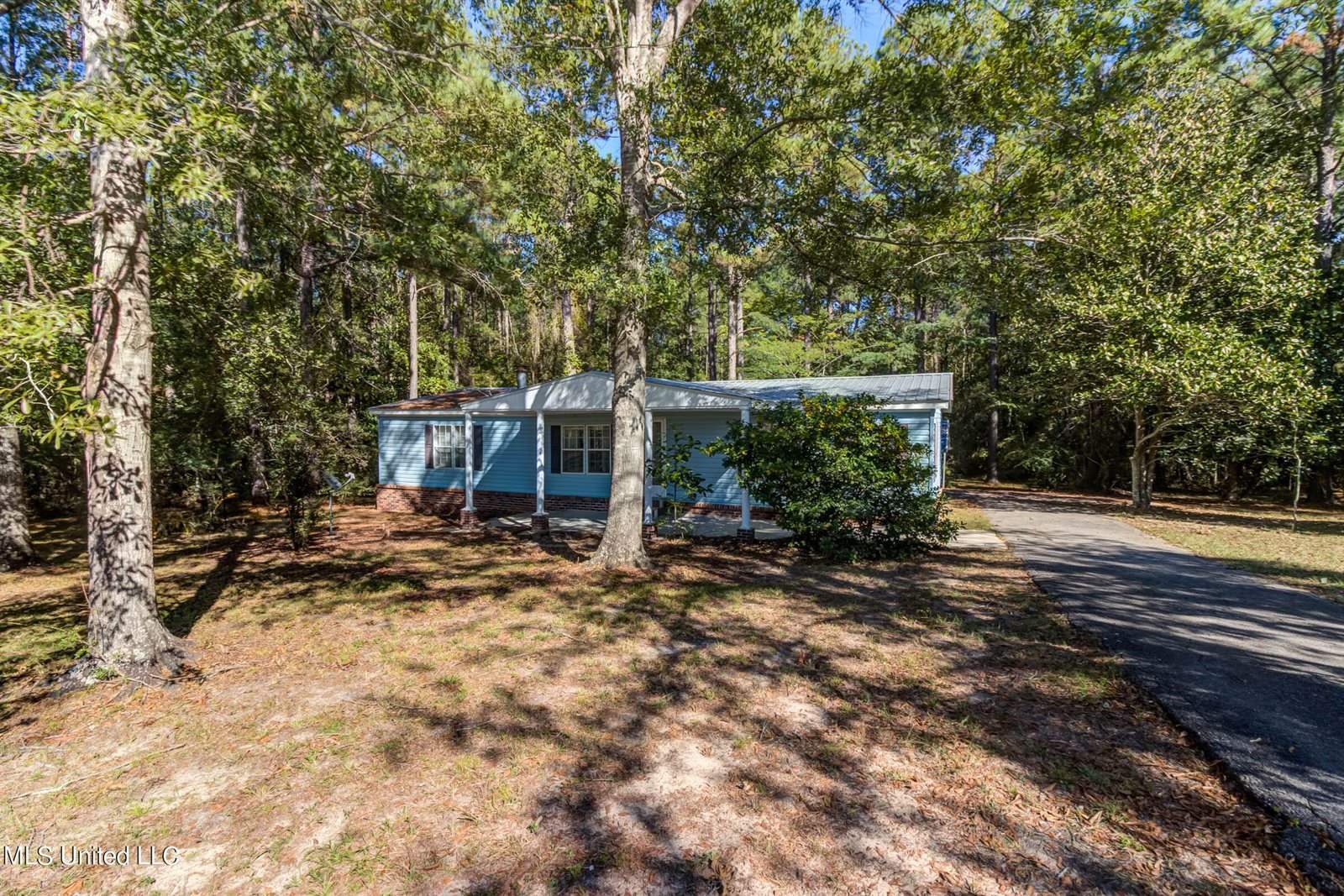 1226 Highway 49, Perkinston, MS 39573