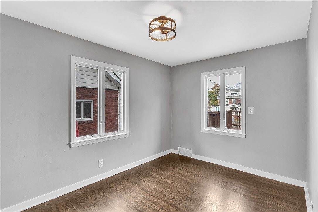 1207 Carlisle St, Natrona Hts/Harrison Township, PA 15065