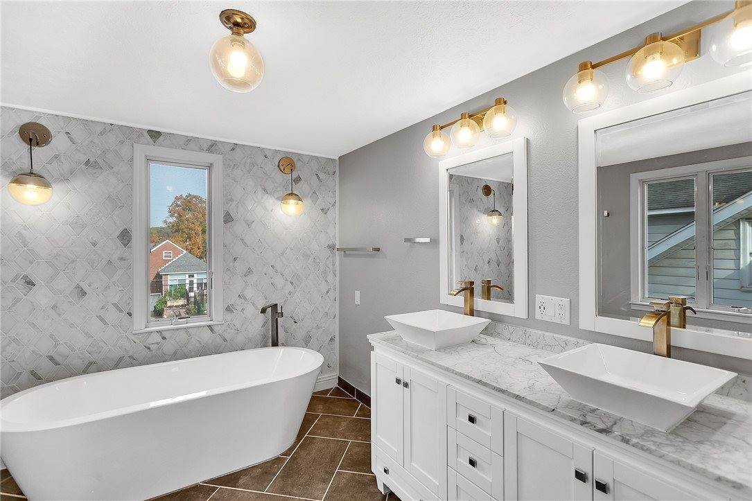 1207 Carlisle St, Natrona Hts/Harrison Township, PA 15065