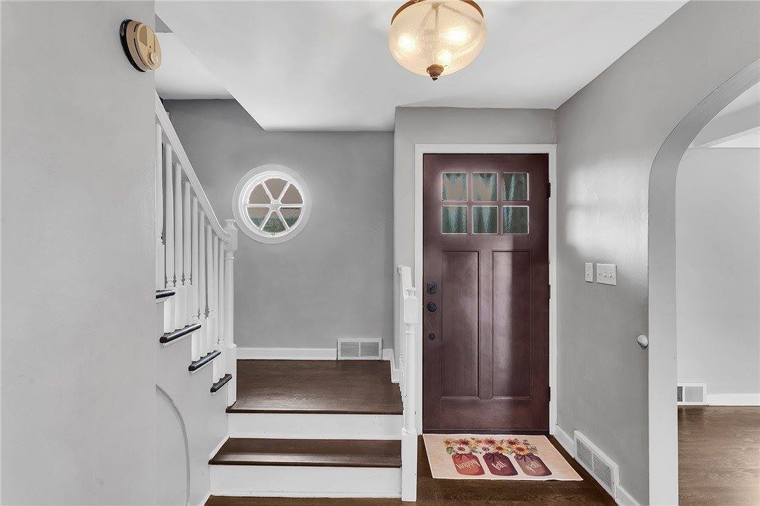 1207 Carlisle St, Natrona Hts/Harrison Township, PA 15065