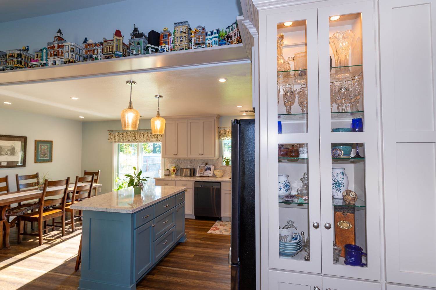 725 Casey Street, Angels Camp, CA 95222