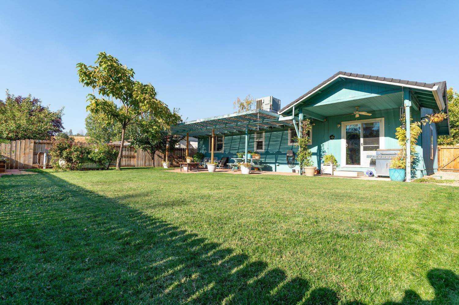 725 Casey Street, Angels Camp, CA 95222