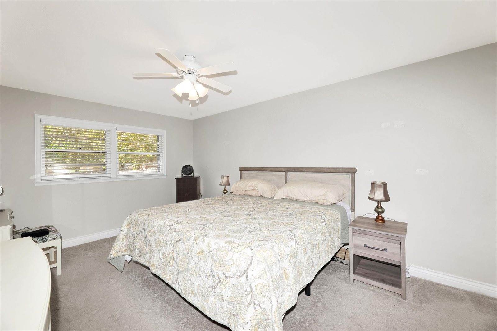 6845 E 14th St N, Wichita, KS 67206