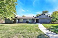 6845 E 14th St N, Wichita, KS 67206
