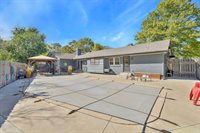 6845 E 14th St N, Wichita, KS 67206